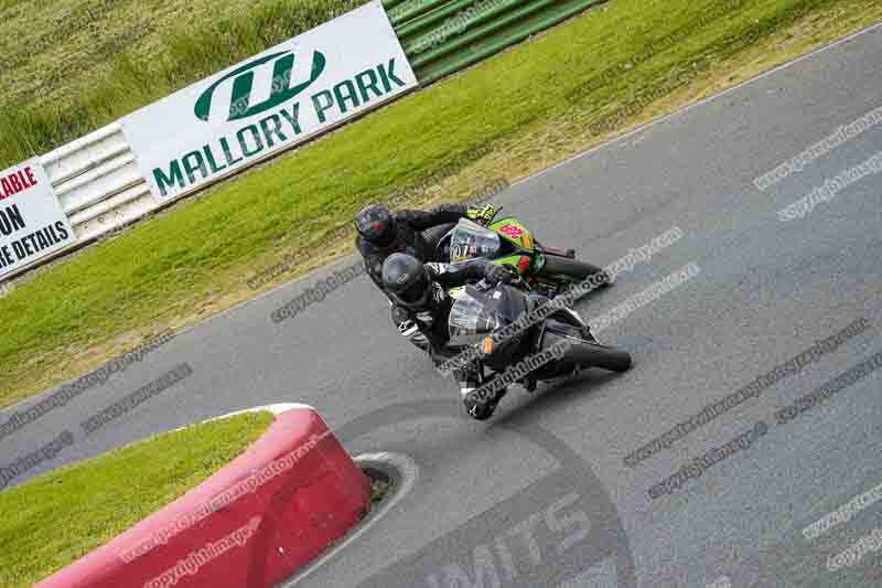 enduro digital images;event digital images;eventdigitalimages;mallory park;mallory park photographs;mallory park trackday;mallory park trackday photographs;no limits trackdays;peter wileman photography;racing digital images;trackday digital images;trackday photos